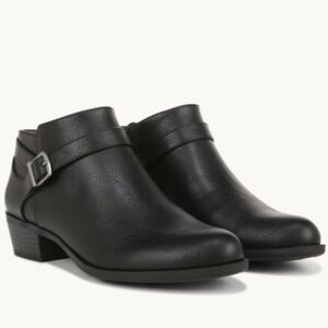 LifeStride Alexander Bootie